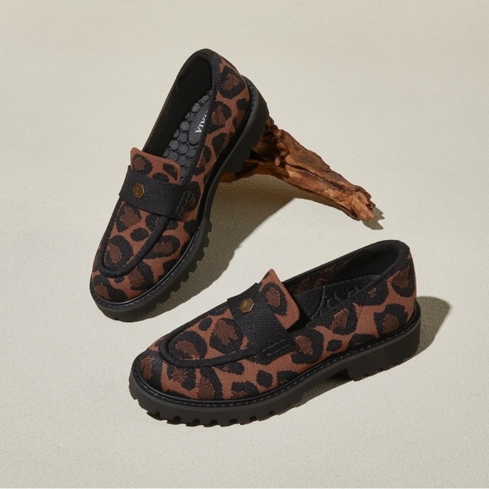VIVAIA Leopard Print Wide Platform Heel
Loafers with Round Toe EU/37 US/6.5